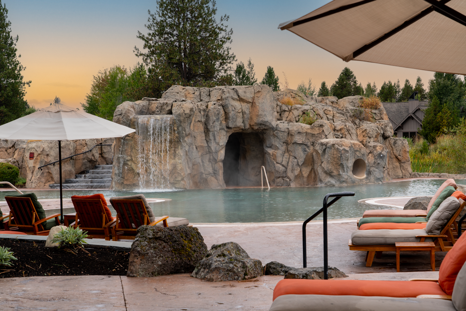 quarry-pool-caldera-springs-oregon.jpg