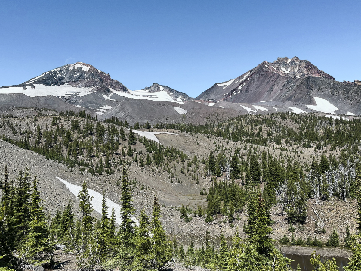 Hike to Camp Lake in the Three Sisters Wilderness
