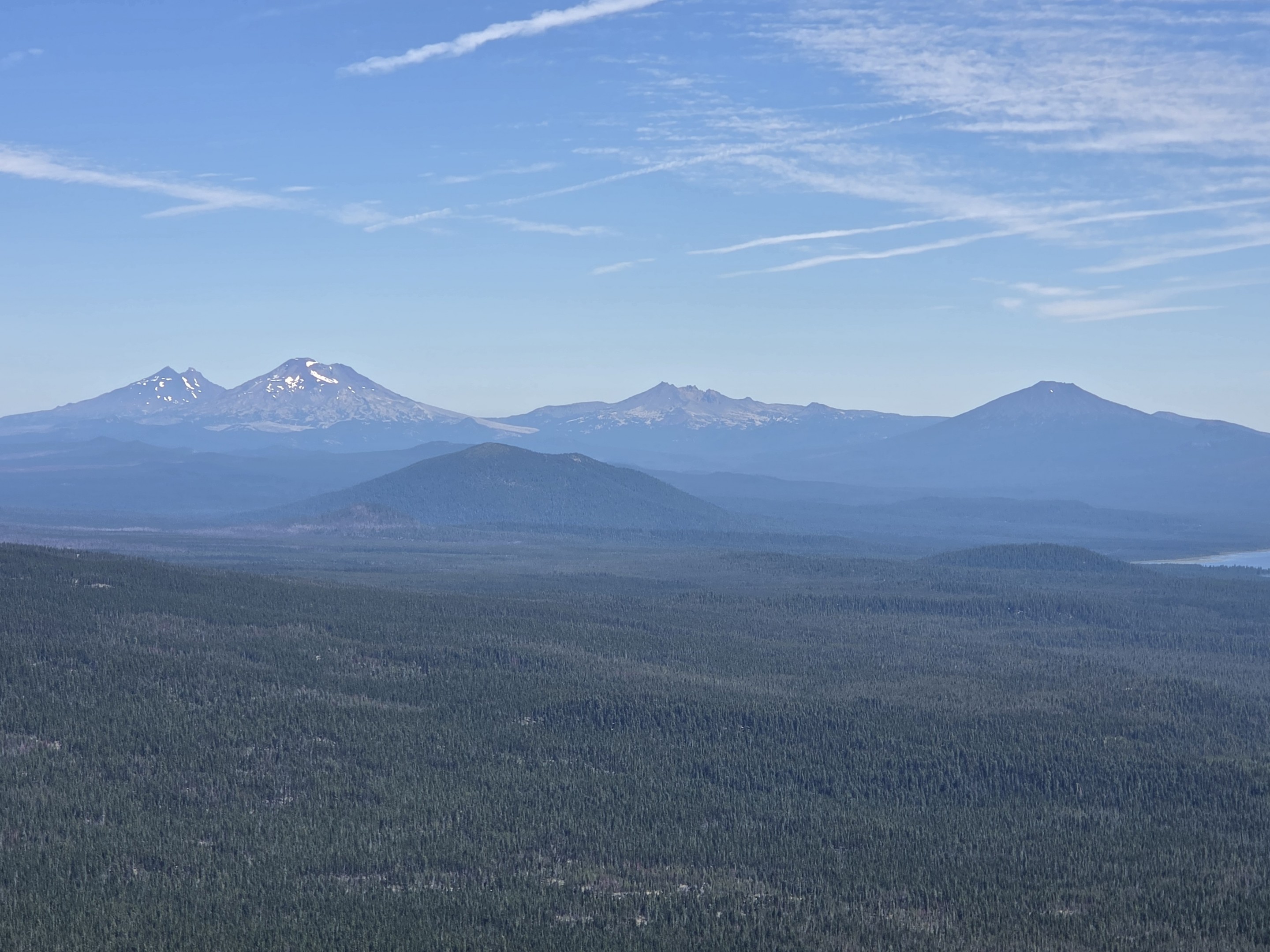 Three Sisters, Broken Top and Mount Bachelor panorama from Maiden Peak