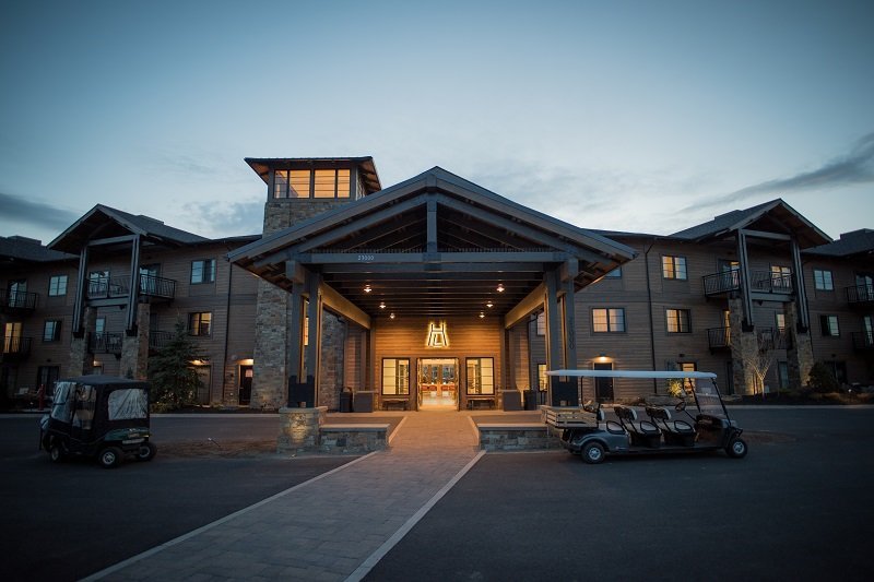 Hunting Lodge in Pronghorn